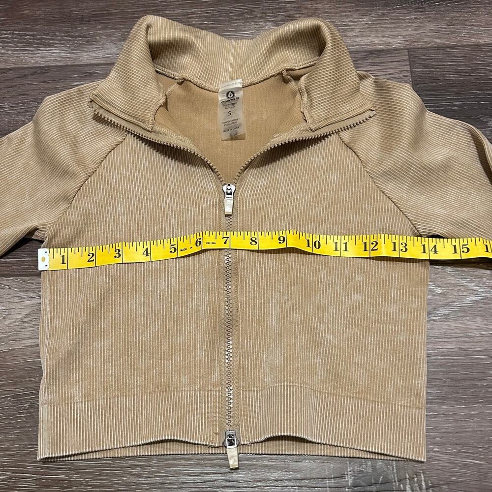 Mono B Women's Cropped Ribbed Zip-UP Jacket Taupe Size SM - Picture 6 of 10